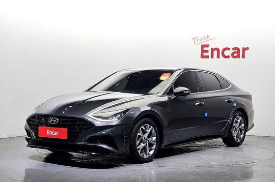 Hyundai Sonata 2.0 Premium Plus — пробег 118 602 км — фото 1 из 5