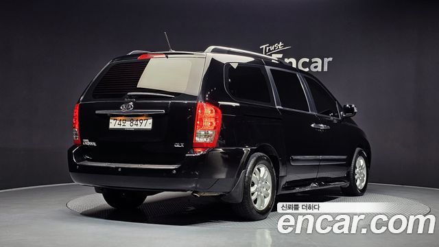 Kia Carnival из Кореи Encar