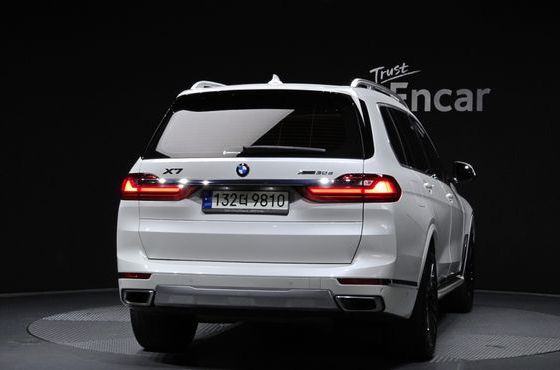 BMW X7 xDrive 30d Design Pure Excellent 6-Seater — пробег 80 506 км — фото 4 из 5