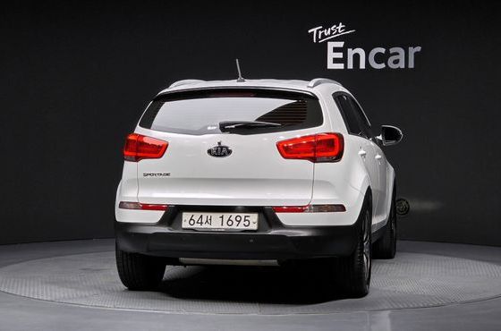 Kia Sportage Diesel 2WD W Special — пробег 133 079 км — фото 4 из 5