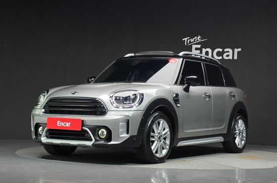 Mini Countryman Classic Plus Launch Pack 2nd Gen — пробег 82 101 км — фото 1 из 5
