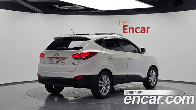 Hyundai Tucson Diesel 2WD LX20 Premier — пробег 78 983 км — фото 2 из 5