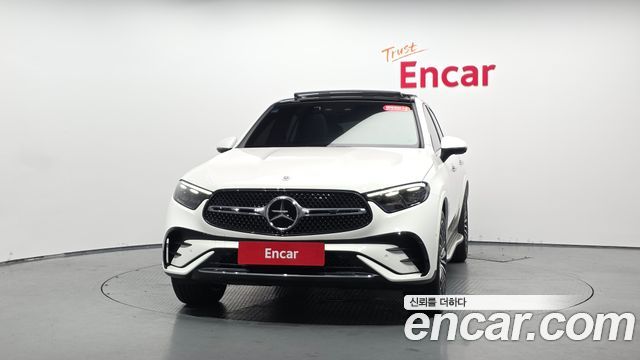 Mercedes-Benz GLC-Class GLC300 4MATIC Coupe — пробег 12 354 км — фото 3 из 5