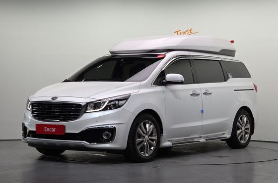 Kia Carnival 9-seater Hi-Limousine Prestige High roof — пробег 174 405 км — фото 1 из 5