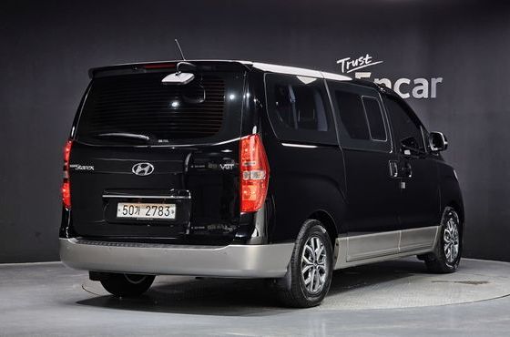 Hyundai Starex Urban 9-Seater Premium Spicial — пробег 84 699 км — фото 2 из 5