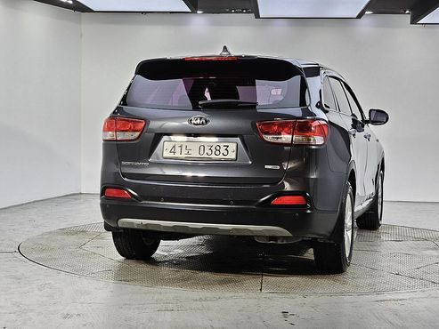 Kia Sorento Diesel 2.0 2WD Luxury — пробег 196 918 км — фото 3 из 5