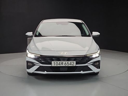 Hyundai AVANTE 1.6 Smart — пробег 98 179 км — фото 2 из 5
