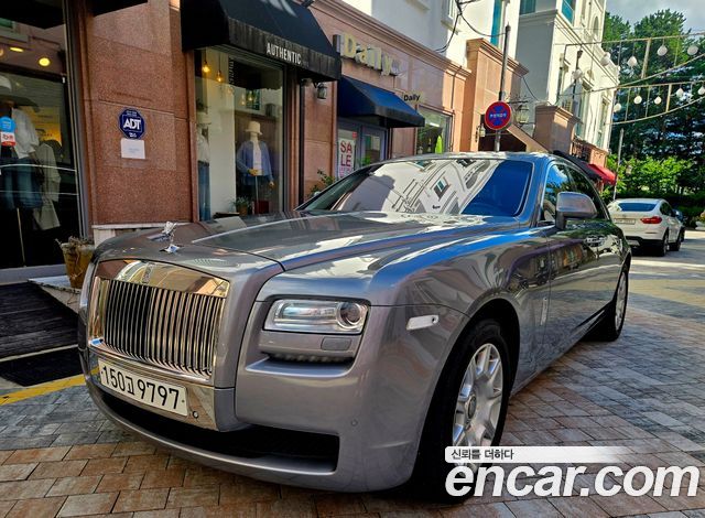 Rolls-Royce Ghost 6.6 V12 — пробег 100 600 км — фото 3 из 5