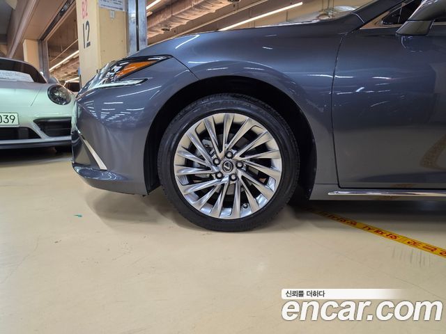 Lexus ES из Кореи Encar