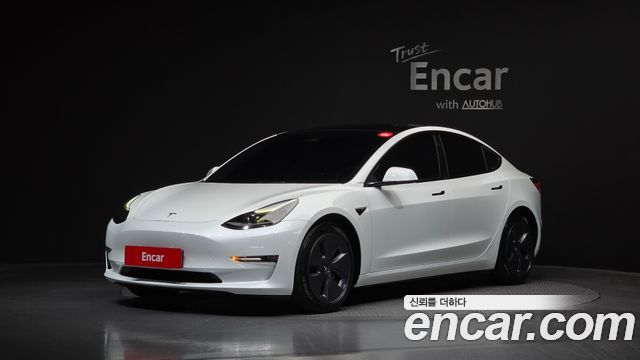 Tesla Model 3 Long Range AWD — пробег 62 127 км — фото 1 из 5
