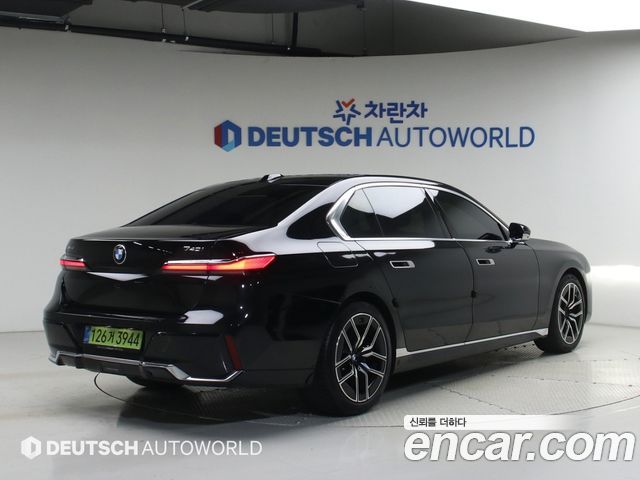 BMW 7-Series из Кореи Encar