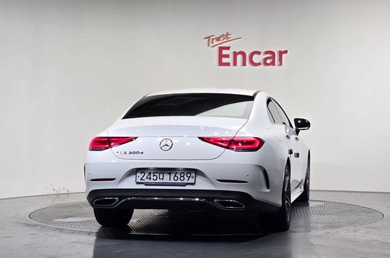 Mercedes-Benz CLS-Class CLS300d AMG Line — пробег 62 561 км — фото 4 из 5