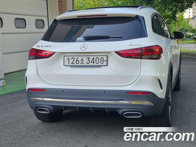 Mercedes-Benz GLA-Class из Кореи Encar