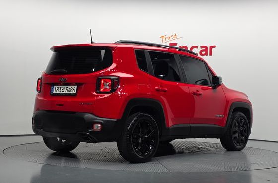 Jeep Renegade 1.3 Limited — пробег 51 569 км — фото 2 из 5