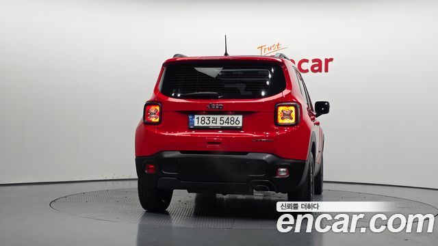 Jeep Renegade 1.3 Limited — пробег 51 569 км — фото 4 из 5