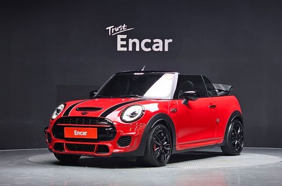 Mini Cooper Convertible JCW 3rd — пробег 57 134 км — фото 1 из 5