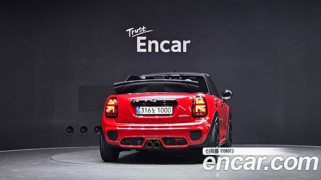 Mini Cooper Convertible JCW 3rd — пробег 57 134 км — фото 4 из 5