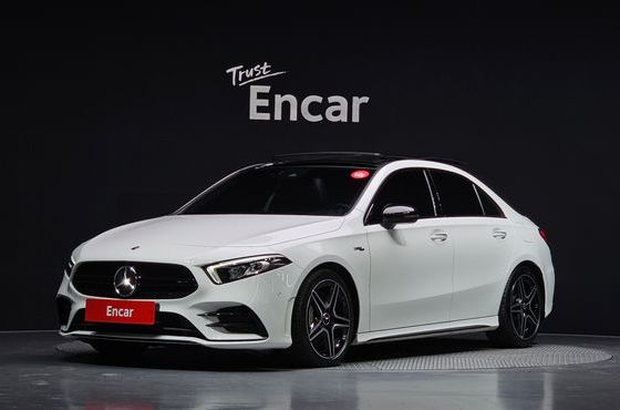 Mercedes-Benz A-Class AMG A35 4MATIC Sedan — пробег 23 984 км — фото 1 из 5