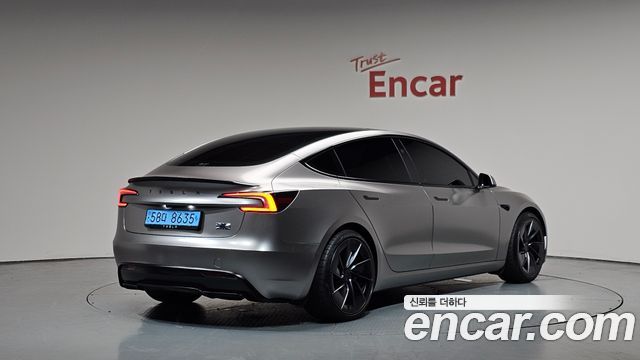Tesla Model 3 Performance AWD — пробег 29 074 км — фото 2 из 5