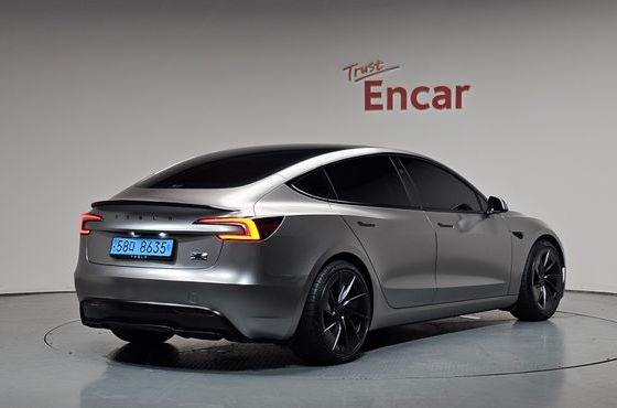 Tesla Model 3 Performance AWD — пробег 29 074 км — фото 2 из 5