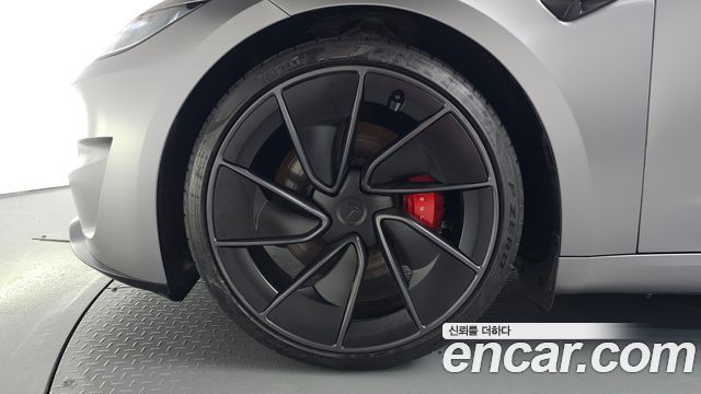 Tesla Model 3 Performance AWD — пробег 29 074 км — фото 5 из 5