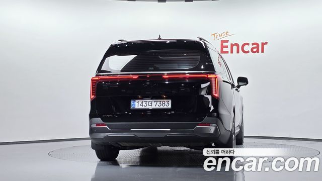 Kia Carnival 7-Seater Gravity — пробег 9 521 км — фото 4 из 5