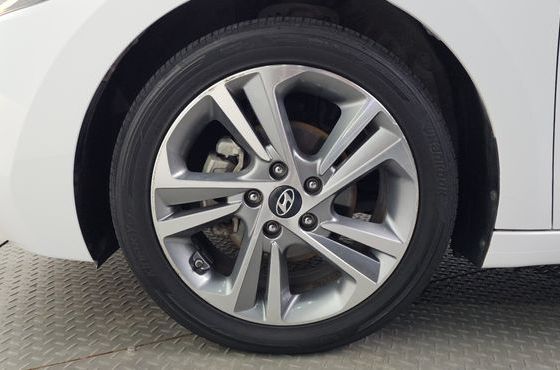 Hyundai AVANTE 1.6 GDI Value Plus — пробег 67 359 км — фото 5 из 5