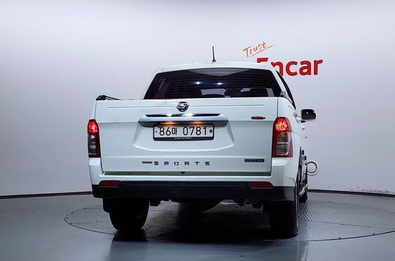 Ssangyong KORANDO 2.2 CX7 4WD Club — пробег 35 089 км — фото 4 из 5