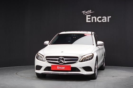 Mercedes-Benz C-Class C200 Avantgarde — пробег 45 890 км — фото 3 из 5