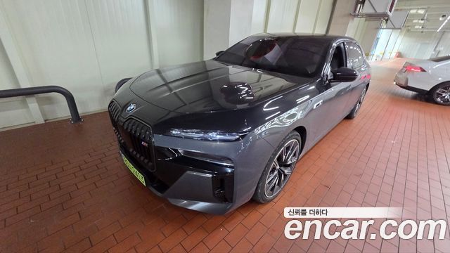 BMW i7 из Кореи Encar