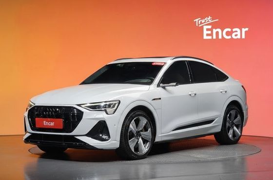 Audi e-tron 55 Quattro Sportback — пробег 73 514 км — фото 1 из 5
