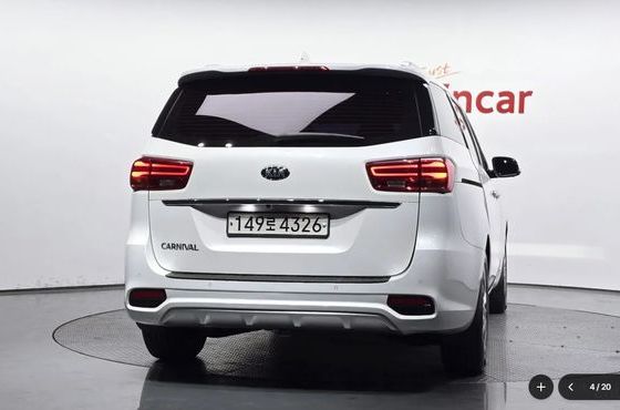 Kia Carnival Gasoline 9-Seater Noblesse Special — пробег 112 726 км — фото 4 из 5