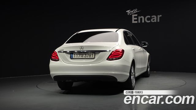 Mercedes-Benz C-Class из Кореи Encar