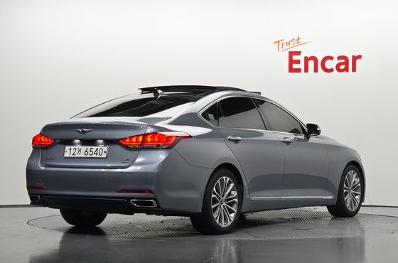 Hyundai Genesis G330 Premium AWD — пробег 86 895 км — фото 2 из 5