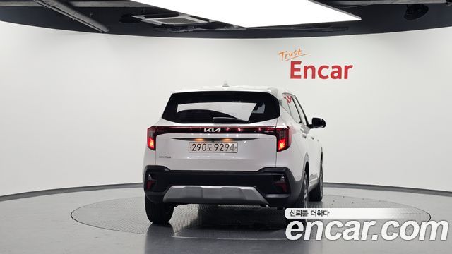 Kia Seltos из Кореи Encar