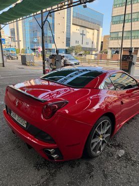 Ferrari California 4.3 V8 — пробег 95 776 км — фото 2 из 5