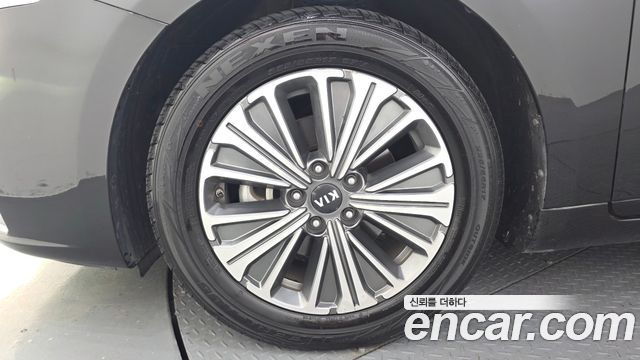 Kia K7 из Кореи Encar