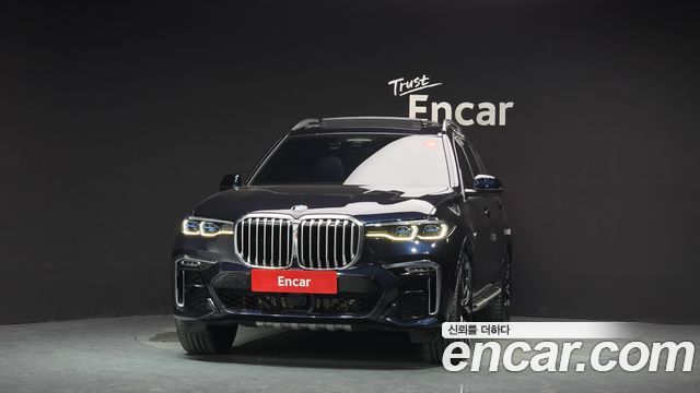 BMW X7 xDrive 40i M Sport 6STR — пробег 113 928 км — фото 3 из 5