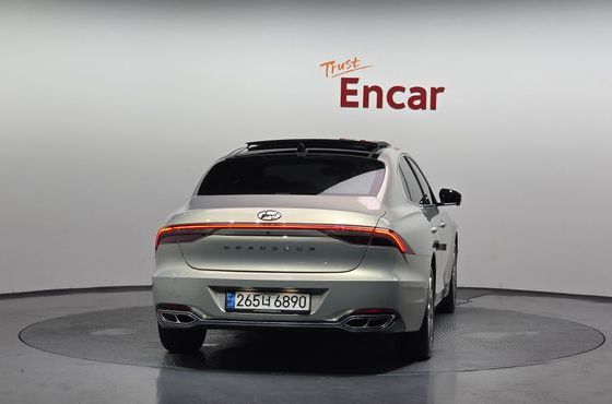 Hyundai Grandeur Calligraphy — пробег 55 945 км — фото 4 из 5