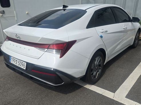 Hyundai AVANTE Modern — пробег 47 350 км — фото 4 из 5