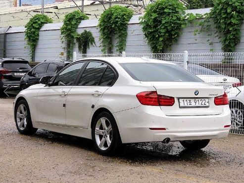 BMW 3-Series 320d — пробег 126 400 км — фото 3 из 5