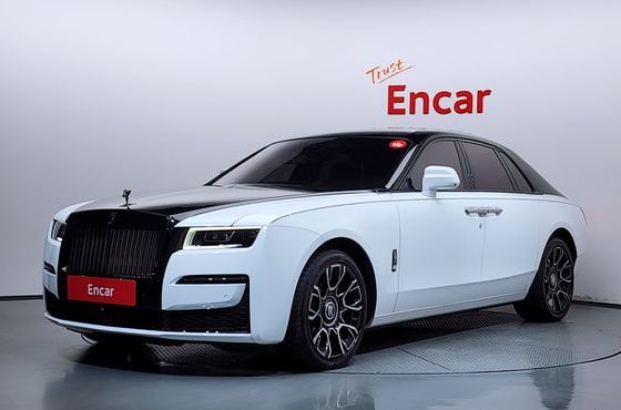 Rolls-Royce Ghost 6.7 V12 Black Badge — пробег 17 627 км — фото 1 из 5