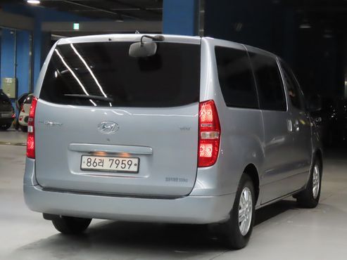 Hyundai Starex 5-Seater VAN Smart — пробег 132 582 км — фото 4 из 5