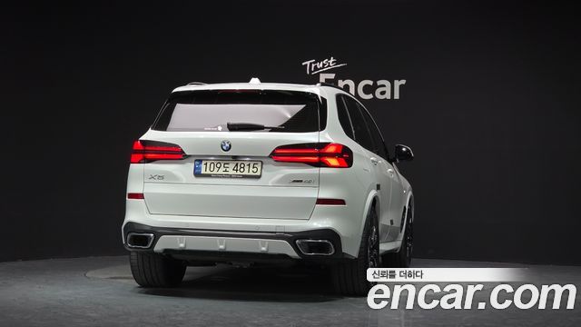 BMW X5 xDrive 40i M Sport — пробег 56 193 км — фото 4 из 5