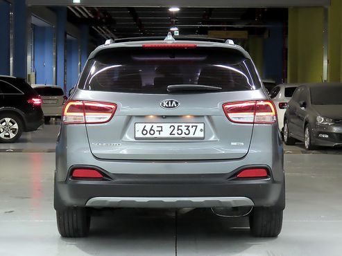 Kia Sorento Diesel 2.0 2WD Noblesse Special — пробег 175 004 км — фото 4 из 5