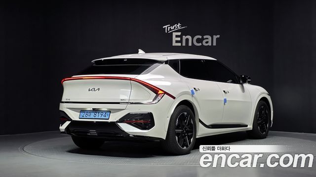 Kia EV6 из Кореи Encar