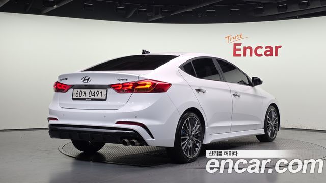 Hyundai AVANTE из Кореи Encar