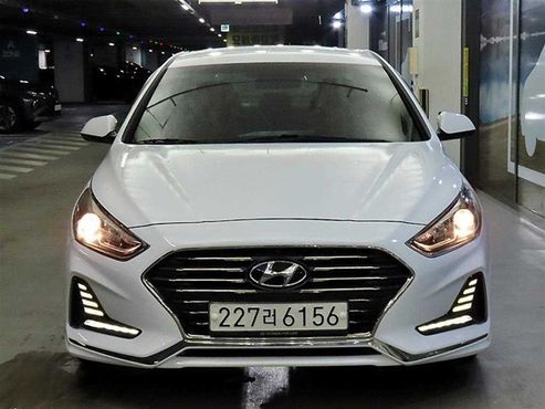 Hyundai Sonata 2.0 Smart — пробег 96 393 км — фото 3 из 5