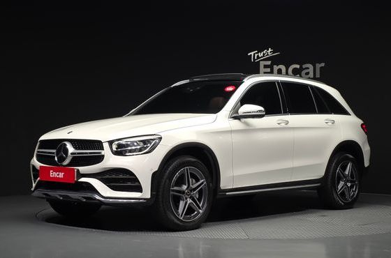 Mercedes-Benz GLC-Class GLC300e 4MATIC — пробег 60 803 км — фото 1 из 5