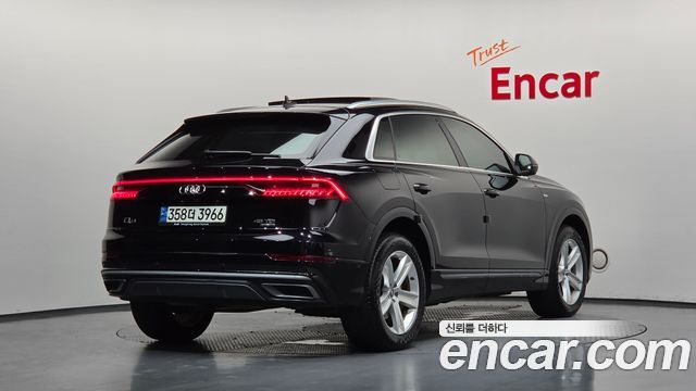 Audi Q8 из Кореи Encar